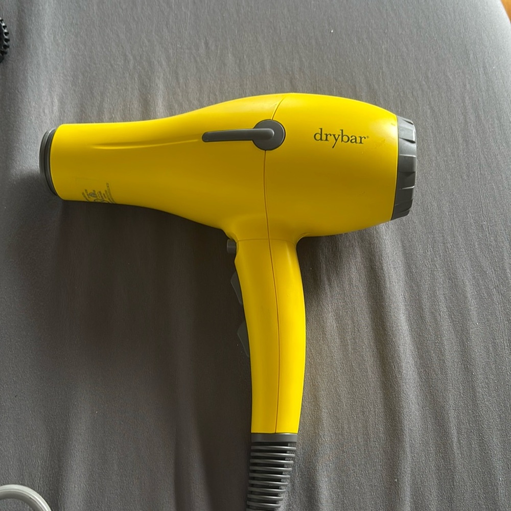 Drybar Buttercup blow dryer